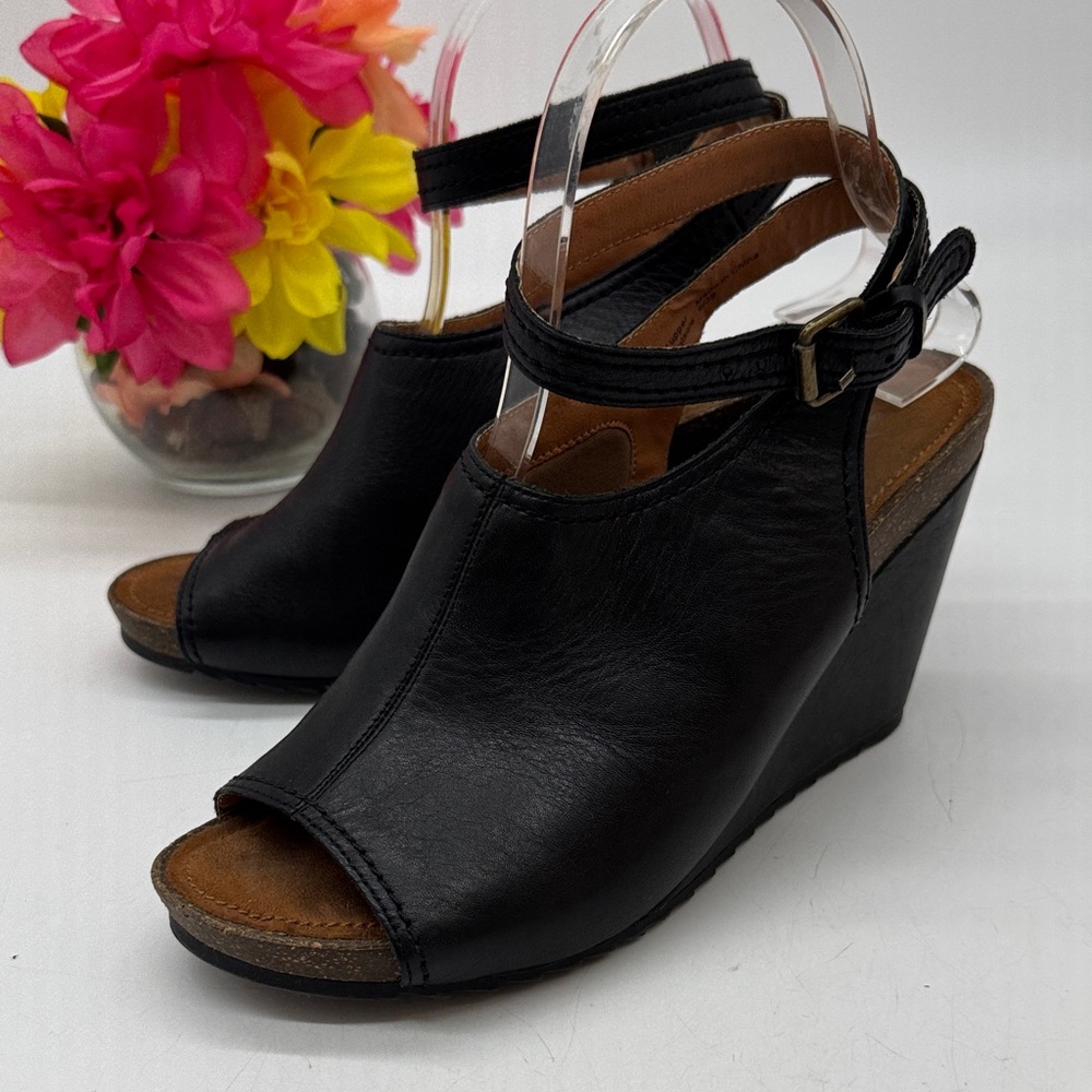 Mark Jenkins Black Wedge Ankle Strap Leather Sandals Size 9 MCW9236B